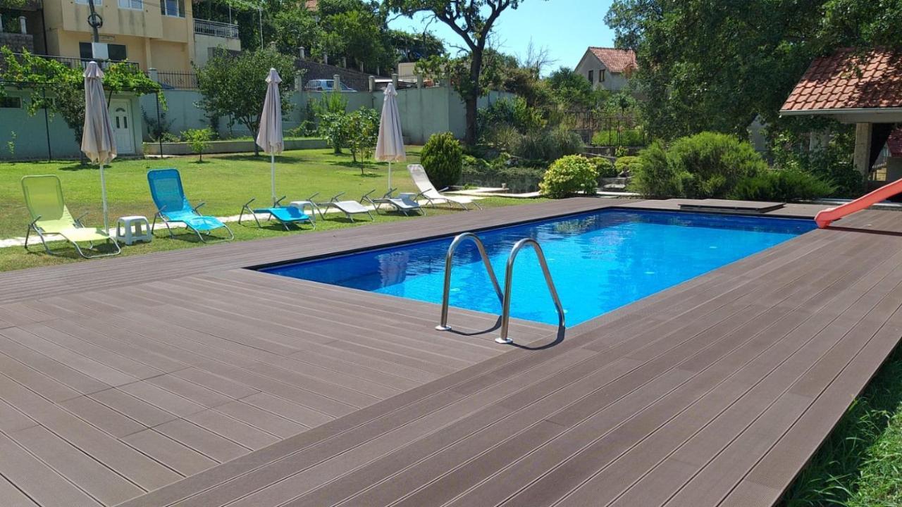 Villa, Pool And Relax For 12 Persons Kuti Exteriör bild